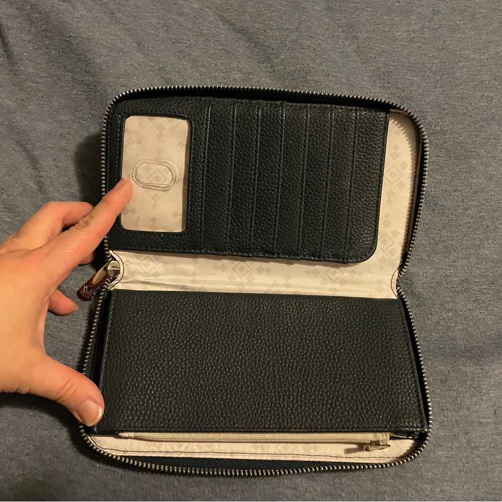 31 wallet